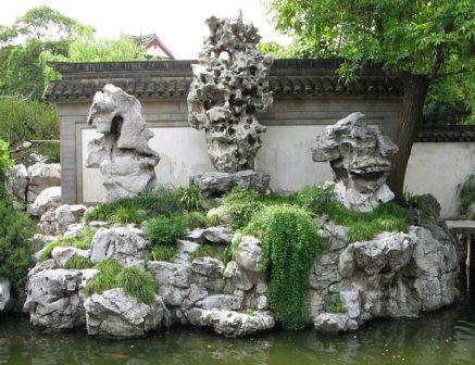 каменная скульптура сада