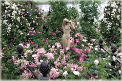 растения и скульптуры романтического стиля