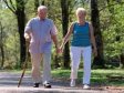 Медленная ходьба – это  один из признаков деменции