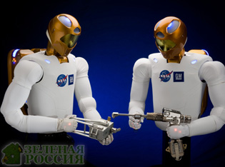  Robonaut    